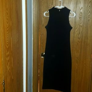 Metaphor size 6. Black body con dress